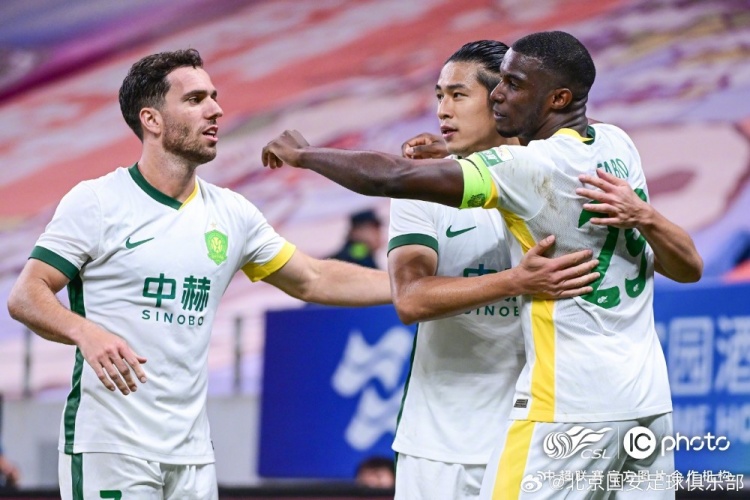 京国安客场3-0战胜青岛海牛