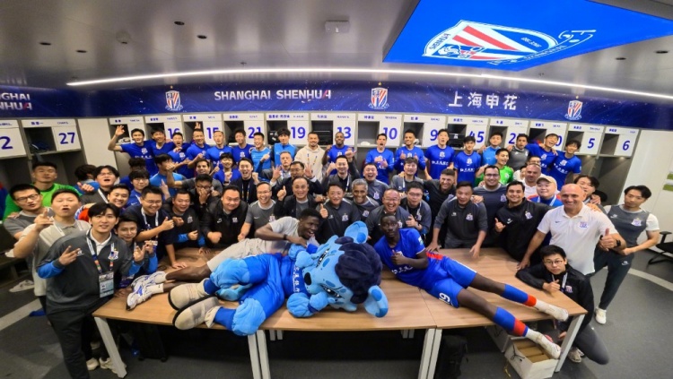 上海申花主场7-1大胜云南玉昆