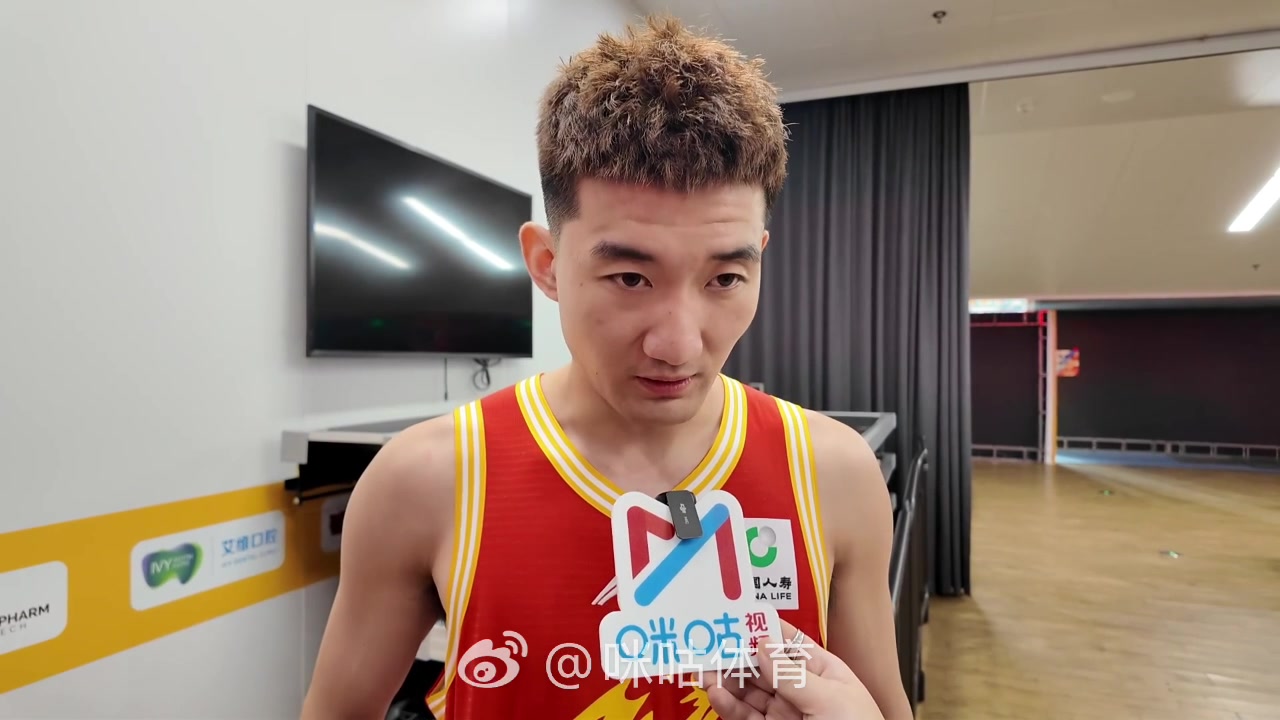 孙铭徽：脚还没有完全恢复 希望自己能够更多地带动年轻球员成长
