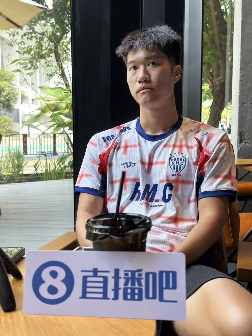对话侯煜：冲超痛哭因百感交集 广州队历史一直鞭策我前行