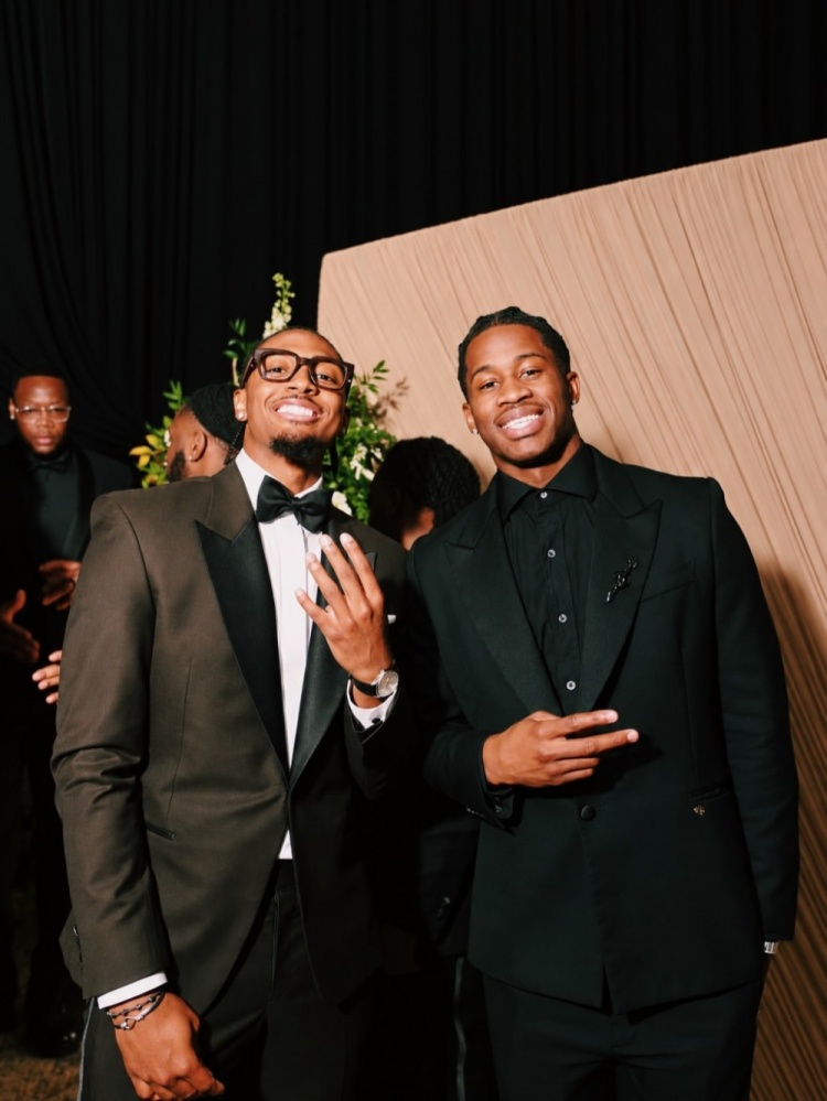 三十而立！杰伦·布朗昨晚举行生日派对 詹姆斯VJ波普等出席祝贺